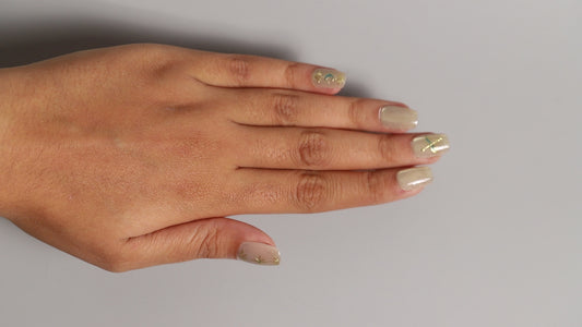 Sparkling Clear | Luxury Press On Nails Wholesale | Handmade 3D Nail Art with application kit.