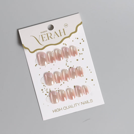 Short Glassy Pink Silver Ombre | Luxury Press On Nails Wholesale | Handmade 3D Nail Art - Vihaan Wholesale Trading